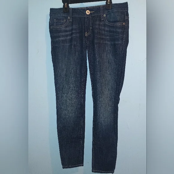 Guess Jeans - Picture 4 of 13